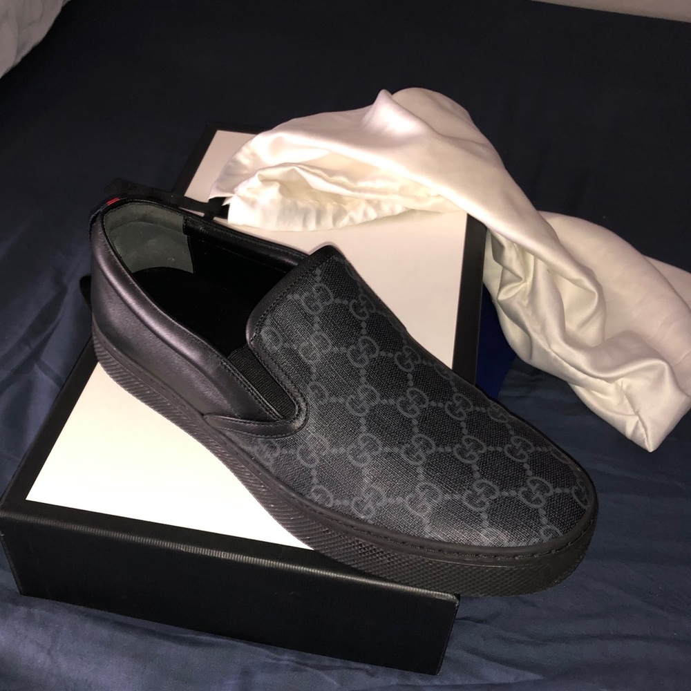 Gucci Men’s Leather Slip On - Worn Once!